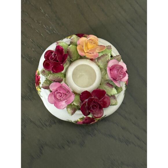 Royal Albert Old Country Roses Candleholder-A Little Garden of Bone China Blooms - Picture 4 of 6